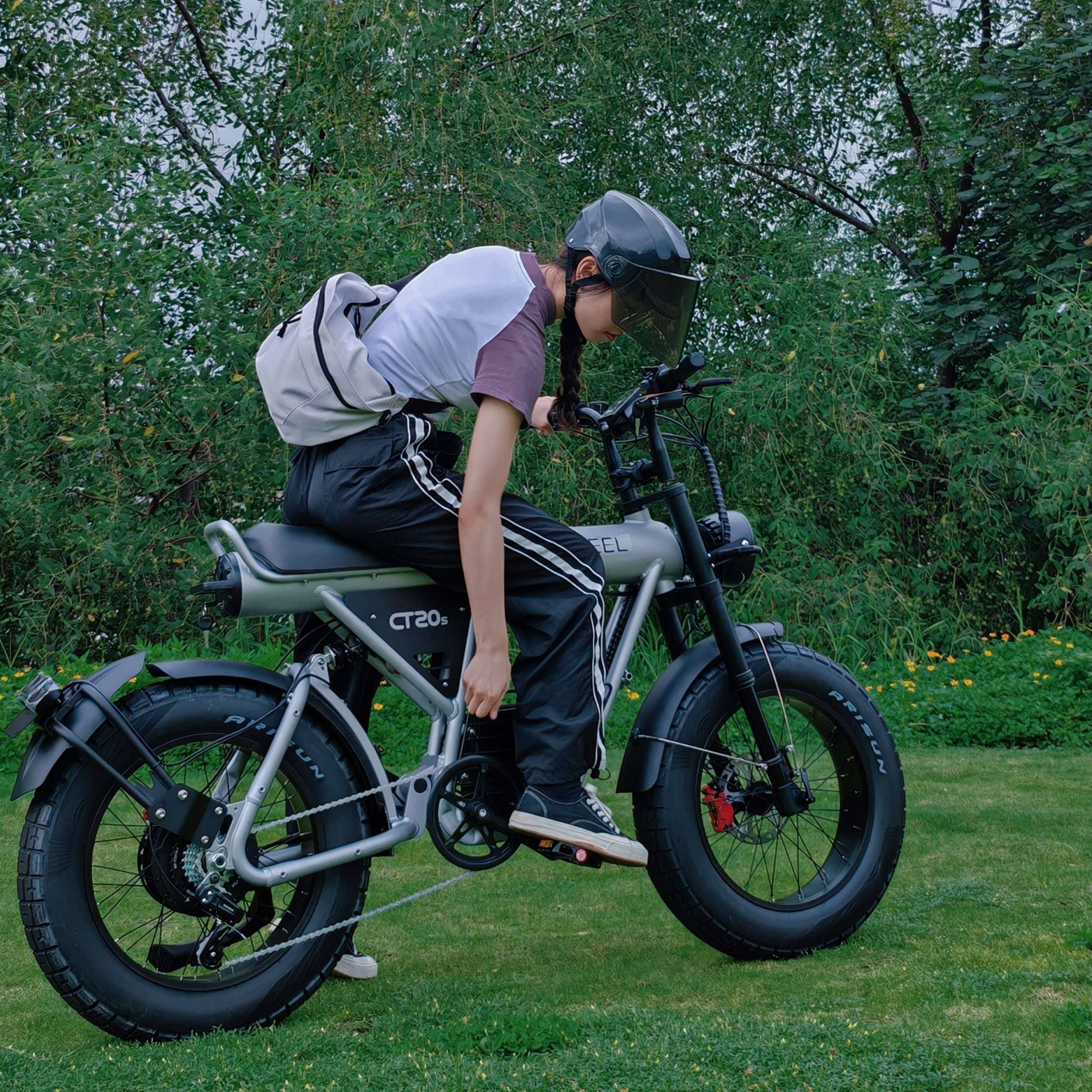Vélo électrique Fatbike | COSWHEEL CT20S | 1500W | V-max 25 km/h | Autonomie 120 km - Atom Motors