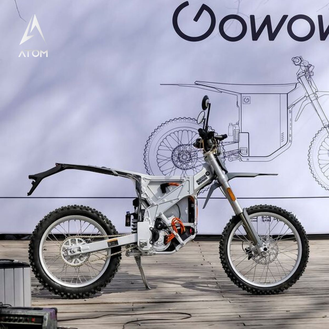 Moto électrique Dirtbike, Gowow Alpha | 8000 W | 50 cc | V-max 45 km/h | Autonomie 75 km - Atom Motors