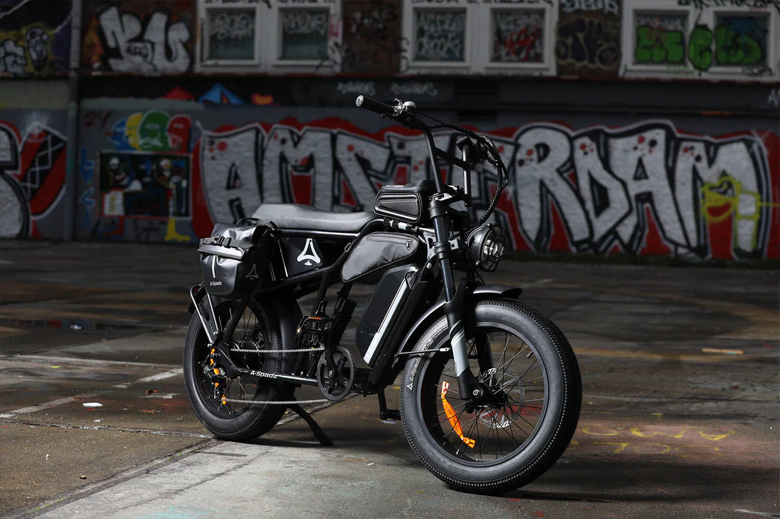 Vélo électrique Fatbike | A-Spadz Cavet Air | 250 W | V-max 25 km/h | Autonomie jusqu’à 100 km - Atom Motors