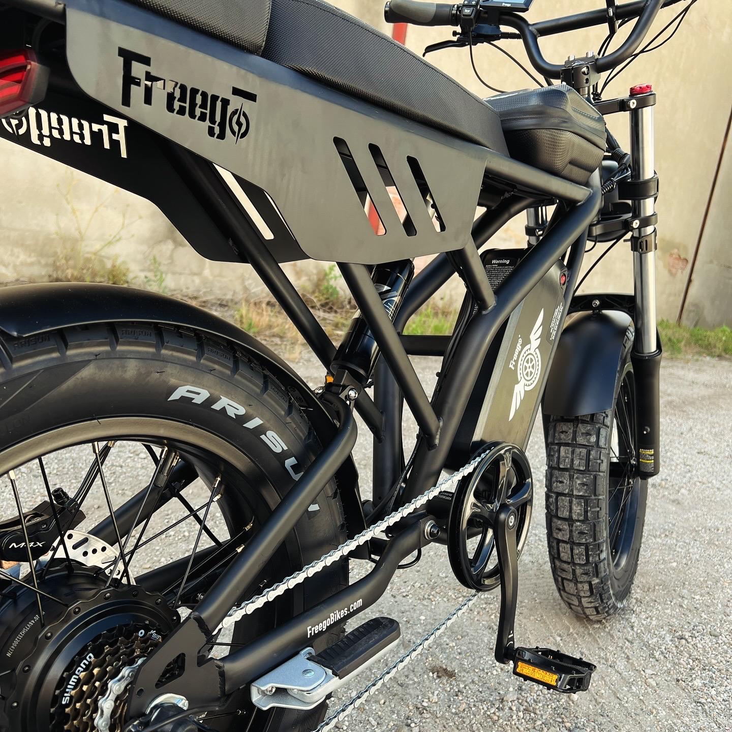 Vélo électrique Fatbike | FREEGO F2 PRO | 1400 W | V-max 25 km/h | Autonomie 80 km - Atom Motors