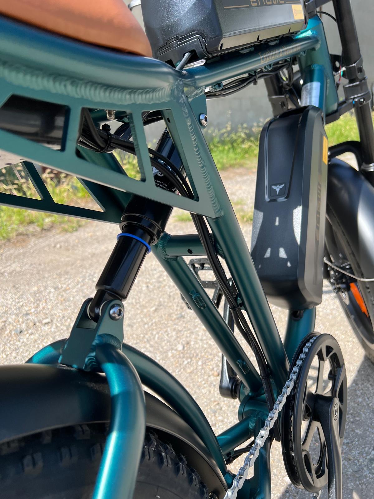 Vélo électrique Fatbike | Engwe M20 | 750 W | V-max 25 km/h | Autonomie 150 km - Atom Motors