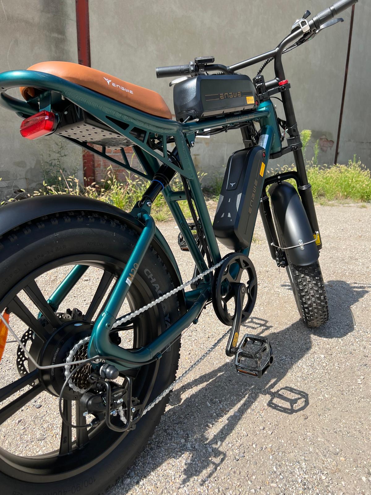 Vélo électrique Fatbike | Engwe M20 | 750 W | V-max 25 km/h | Autonomie 150 km - Atom Motors