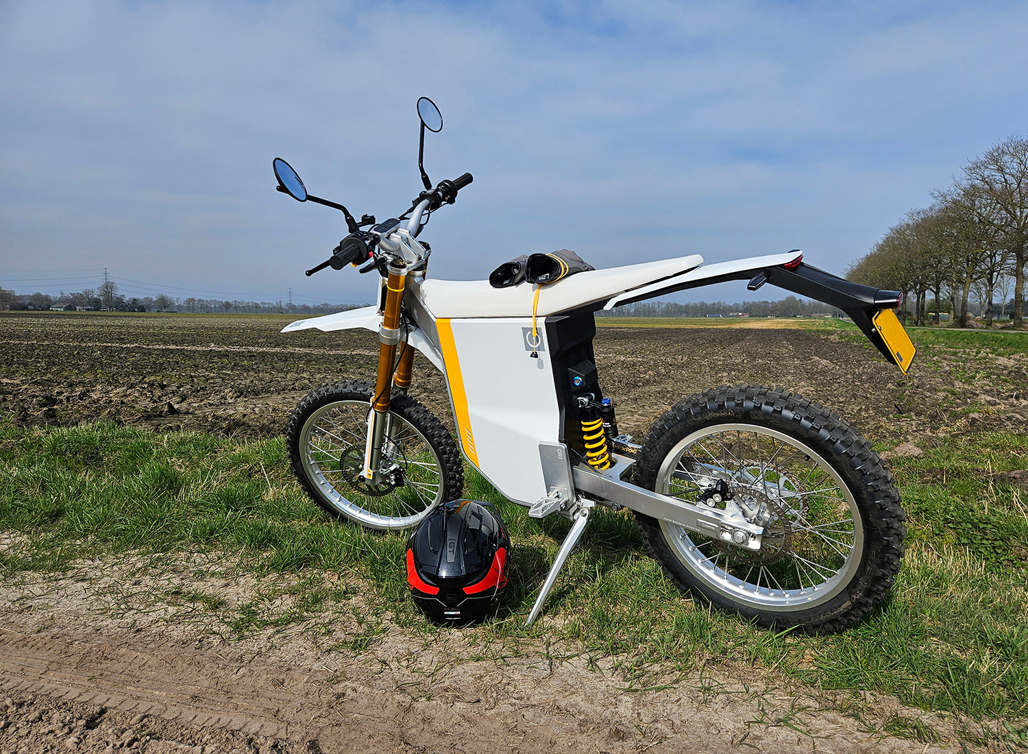 Moto électrique Dirtbike, Gowow Ori | 9000 W | 50 cc | V-max 45 km/h | Autonomie 100 km - Atom Motors