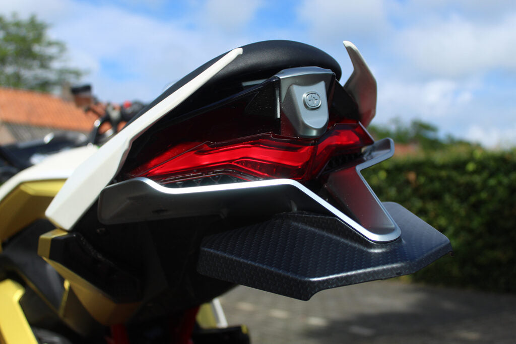 Moto électrique, OVAOBIKE MCR-M | 11 000 W | 125 cc | V-max 130 km/h | Autonomie 230 km - Atom Motors
