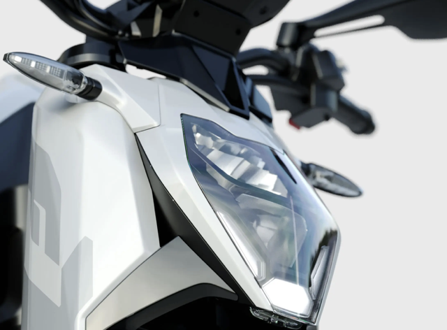 Moto électrique citadine | Ultraviolette F77 Super Street | Puissance ~20 kW | V-max 120 km/h | Autonomie 150-160 km - Atom Motors